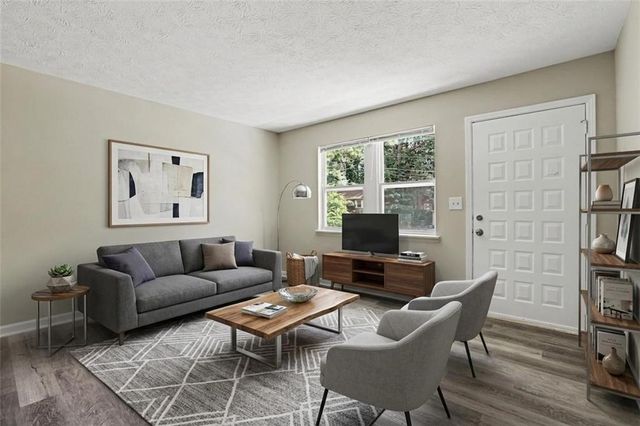 2541 Kelly Lake Drive, Decatur, GA 30032