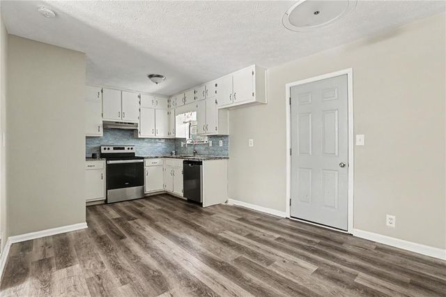 2541 Kelly Lake Drive, Decatur, GA 30032