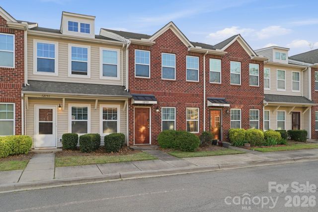 12755 Livengood Lane, Charlotte, NC 28269