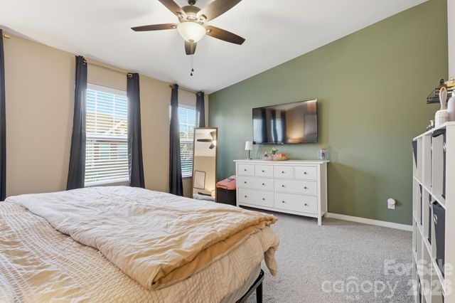 12755 Livengood Lane, Charlotte, NC 28269