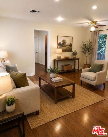 20319 Ingomar Street, Winnetka (los Angeles), CA 91306