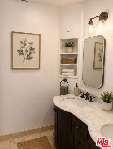 20319 Ingomar Street, Winnetka (los Angeles), CA 91306