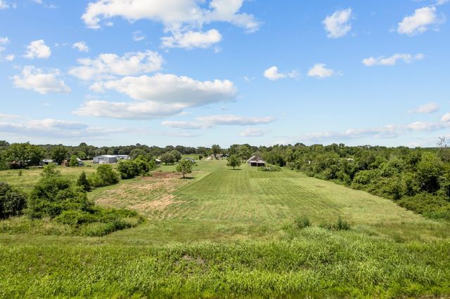 5531 County Road 435, Alvin, TX 77511