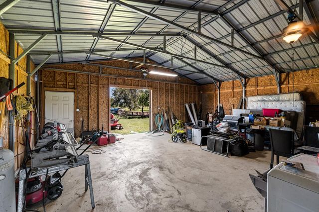 5531 County Road 435, Alvin, TX 77511