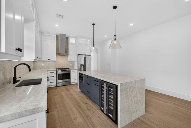 1013 Ardmore Road, West Palm Beach, FL 33401
