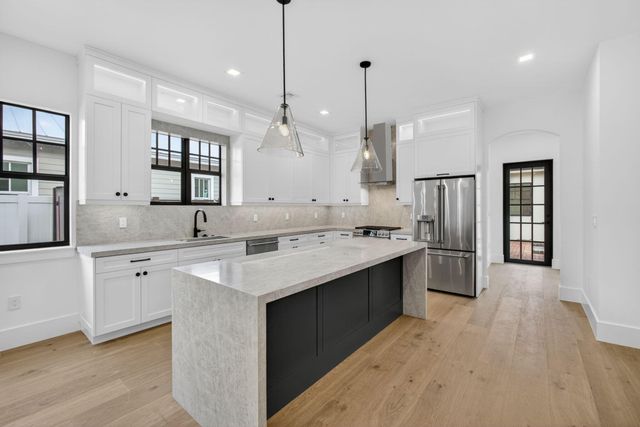 1013 Ardmore Road, West Palm Beach, FL 33401