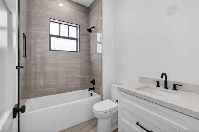 1013 Ardmore Road, West Palm Beach, FL 33401