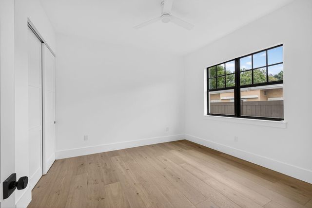 1013 Ardmore Road, West Palm Beach, FL 33401