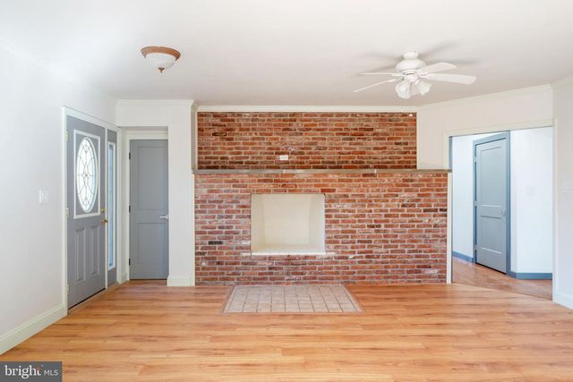 3211 PRICETOWN RD, Fleetwood, PA 19522