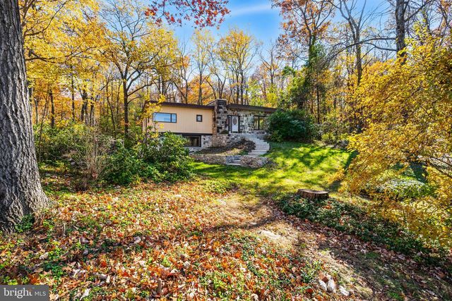 3211 PRICETOWN RD, Fleetwood, PA 19522