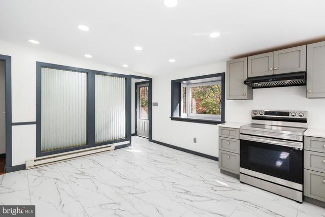 3211 PRICETOWN RD, Fleetwood, PA 19522