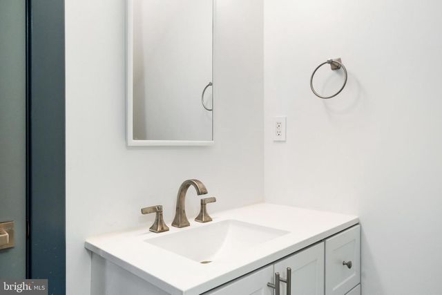 3211 PRICETOWN RD, Fleetwood, PA 19522