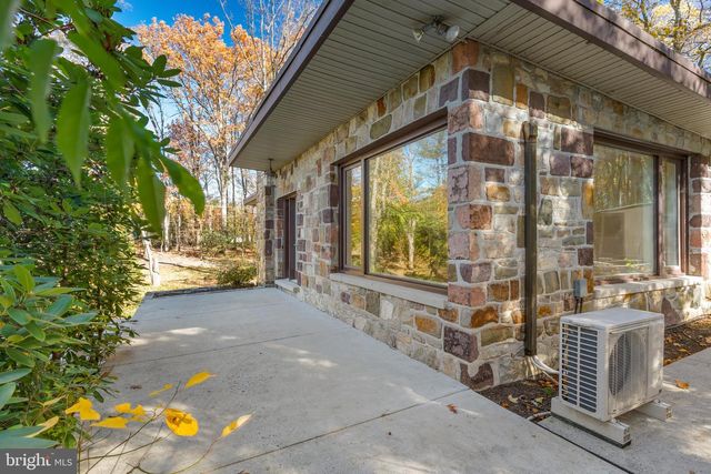 3211 PRICETOWN RD, Fleetwood, PA 19522