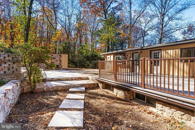 3211 PRICETOWN RD, Fleetwood, PA 19522