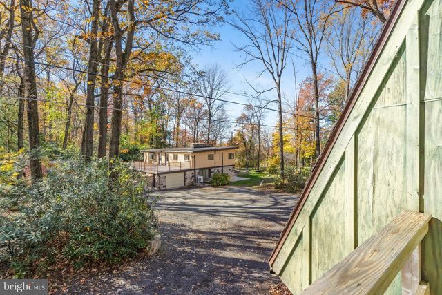 3211 PRICETOWN RD, Fleetwood, PA 19522