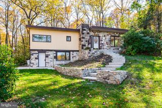 3211 PRICETOWN RD, Fleetwood, PA 19522