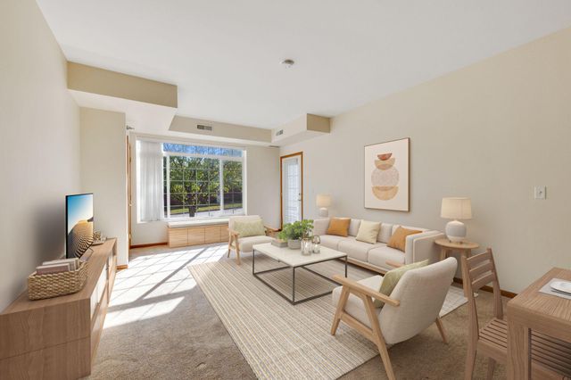 8200 W 33rd Street 222, Saint Louis Park, MN 55426