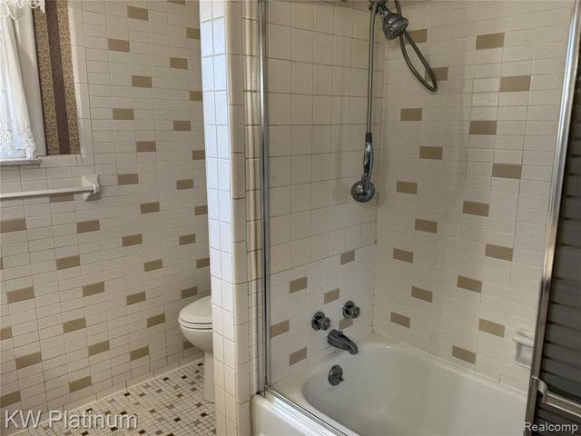 37351 Andrew Drive, Sterling Heights, MI 48312