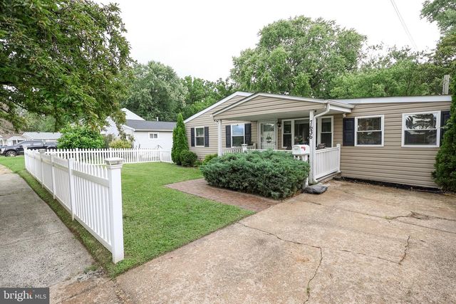 7636 DUNMANWAY, Dundalk, MD 21222