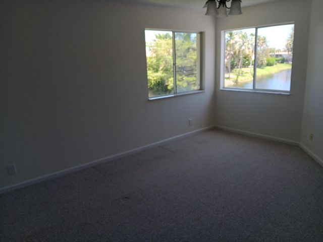 23157 Fountain View Drive E, Boca Raton, FL 33433