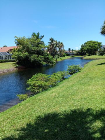 23157 Fountain View Drive E, Boca Raton, FL 33433