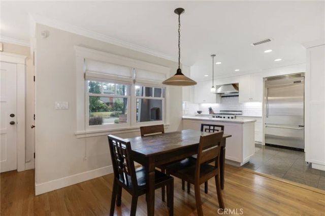 22107 San Miguel, Woodland Hills, CA 91364