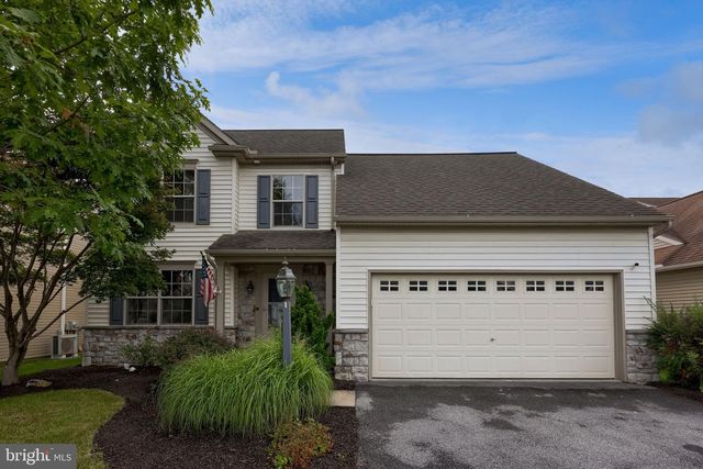 1314 HEATHERWOOD DR, Mount Joy, PA 17552