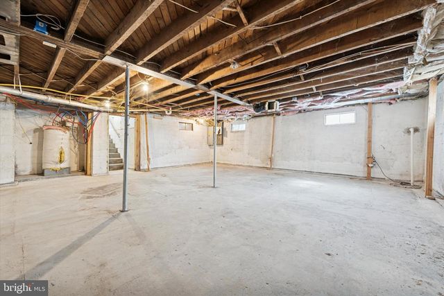 3805 HUMPTON RD, Downingtown, PA 19335