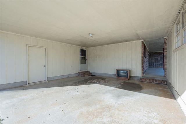 221 Greenland Road, Anderson, SC 29626