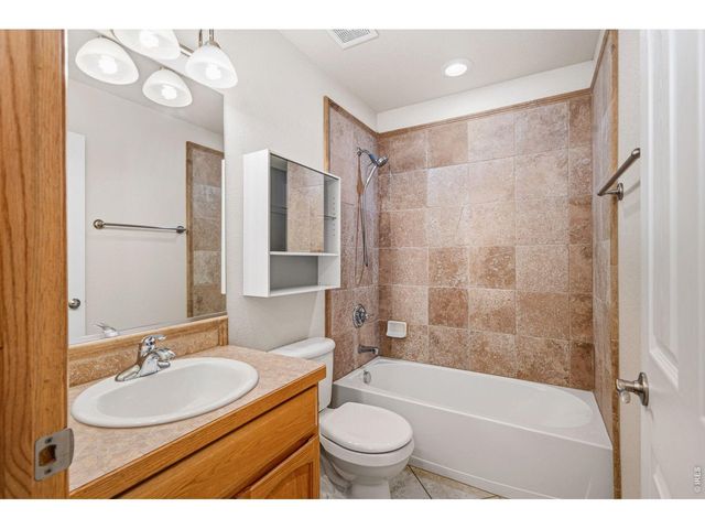 4425 Walden Ave, Loveland, CO 80538