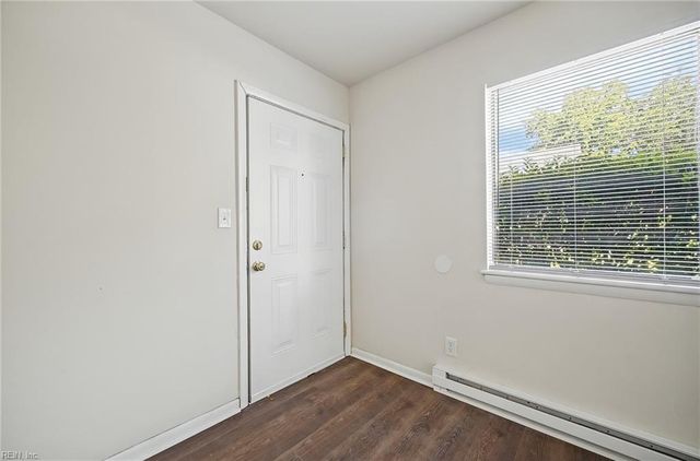 1037 W 37th ST, Norfolk, VA 23508