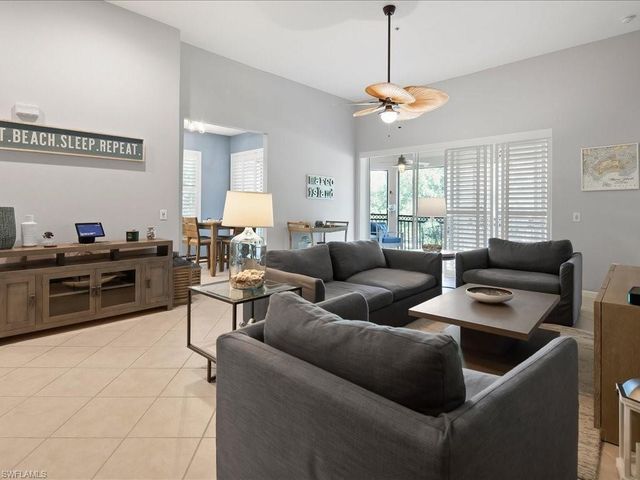 3995 Deer Crossing CT 201, Naples, FL 34114