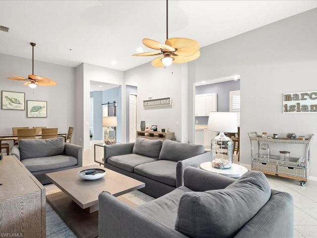 3995 Deer Crossing CT 201, Naples, FL 34114