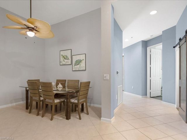 3995 Deer Crossing CT 201, Naples, FL 34114
