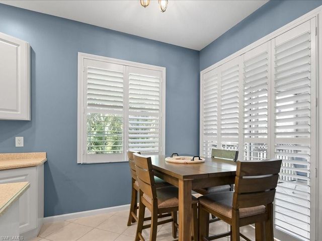 3995 Deer Crossing CT 201, Naples, FL 34114