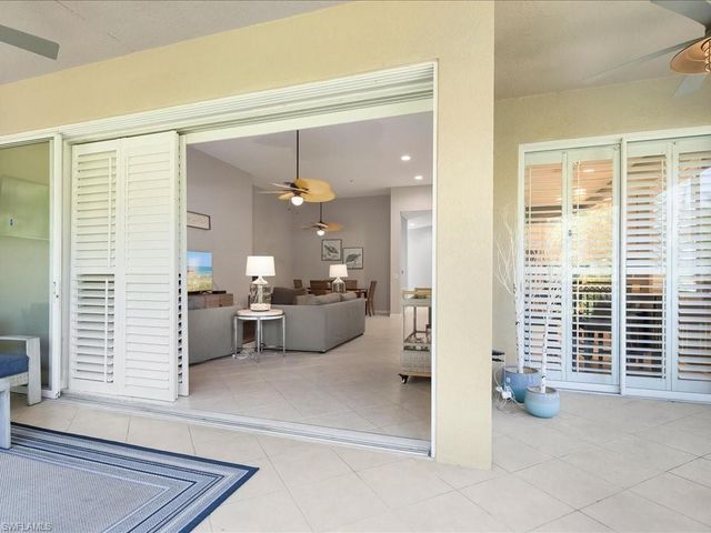 3995 Deer Crossing CT 201, Naples, FL 34114