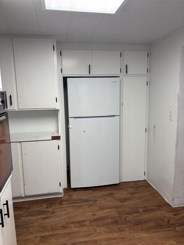 216 S Warren Avenue, Big Rapids, MI 49307