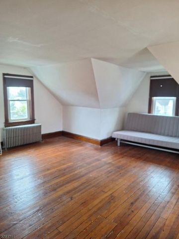 323 Prospect St, Phillipsburg Town, NJ 08865