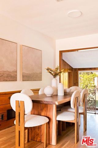 5908 Radford Avenue, Los Angeles, CA 91607