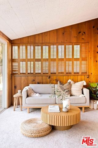 5908 Radford Avenue, Los Angeles, CA 91607