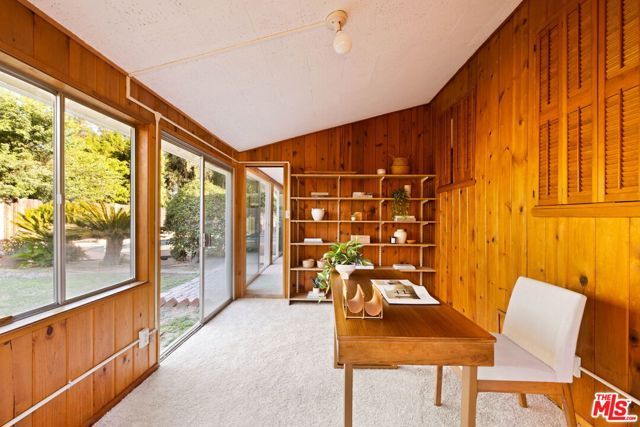 5908 Radford Avenue, Los Angeles, CA 91607
