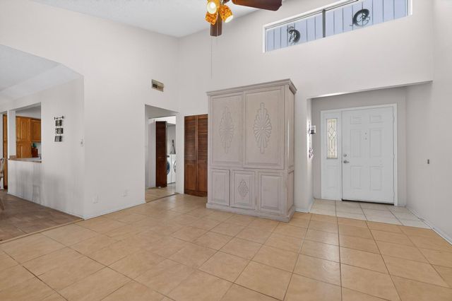 717 Casper Road SE, Rio Rancho, NM 87124