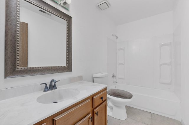 717 Casper Road SE, Rio Rancho, NM 87124