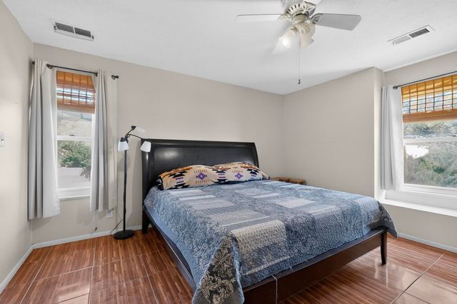 717 Casper Road SE, Rio Rancho, NM 87124