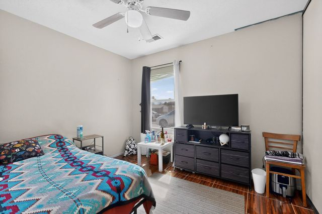 717 Casper Road SE, Rio Rancho, NM 87124