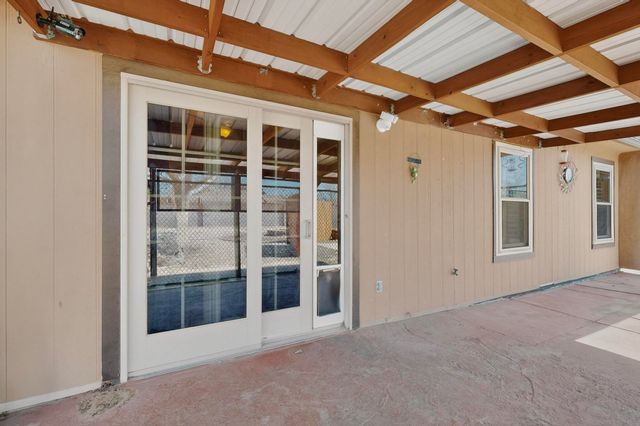 717 Casper Road SE, Rio Rancho, NM 87124