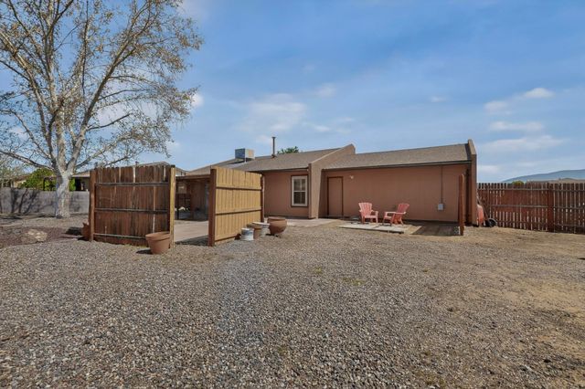 717 Casper Road SE, Rio Rancho, NM 87124