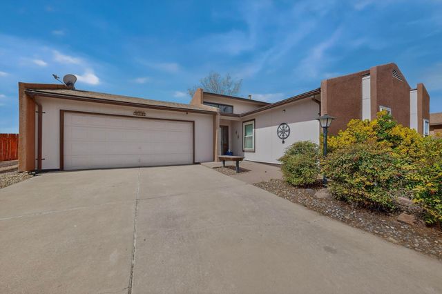 717 Casper Road SE, Rio Rancho, NM 87124