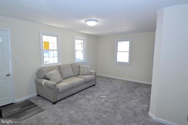 267 MOTT AVE, Burlington, NJ 08016