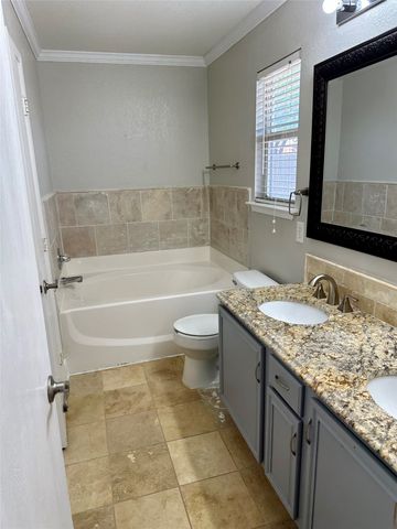 210 Windsor, Forney, TX 75126